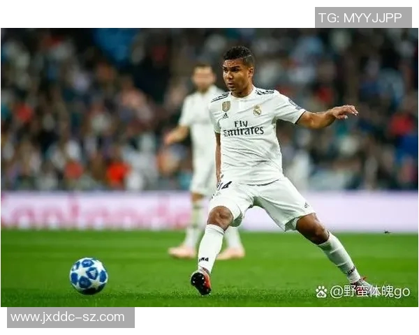 外国足球球星排行榜与全球球迷心中的顶级人物分析 外国足球球星排行榜与全球球迷心中的顶级人物分析